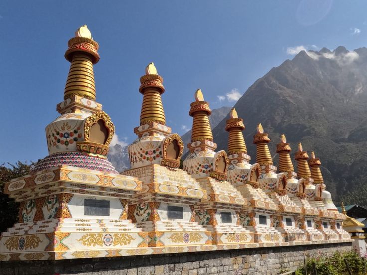 Manaslu Circuit Trek